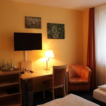 Landgasthof Hock Hotel Grossostheim Room photo